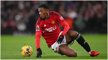 Anthony Martial is set to miss 10 weeks of action through injury.