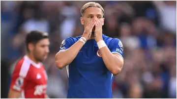 Mykhaylo Mudryk looks dejected following the team's defeat during the Premier League match between Chelsea FC and Nottingham Forest at Stamford Bridge. Photo by Darren Walsh.