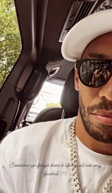 Pierre Emerick Aubameyang, Shuts Down, Rumours, Joined, Chelsea FC, Spotted at Airport, Transfer, World, Barcelona, Sport, Football