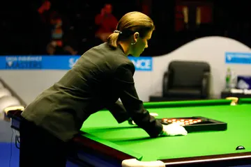 How is pool different from snooker?