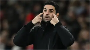 Mikel Arteta gestures on the touchline during the English FA Cup third-round football match between Arsenal and Liverpool at the Emirates Stadium. Photo by Ben Stansall.