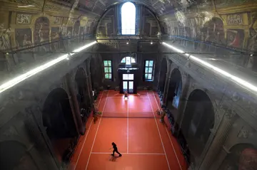 Which is considered as the best tennis court in the world?