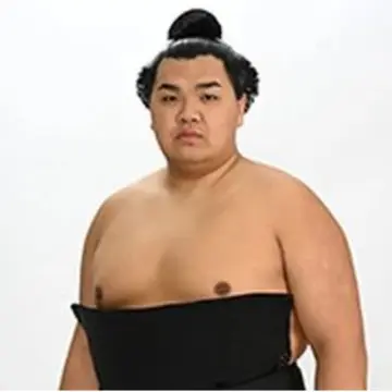Tallest Sumo Wrestler In History, 