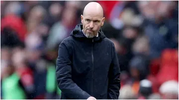 Erik ten Hag looks dejected at half-time during the Premier League match between Manchester United and Crystal Palace at Old Trafford. Photo by Alex Livesey.