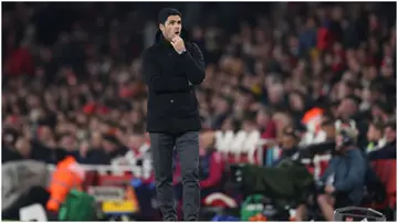  Mikel Arteta looks on during the Premier League match between Arsenal FC and Southampton FC at Emirates Stadium. Photo by Julian Finney.