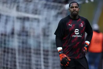 Mike Maignan of Ac Milan warm up prior to the Serie A TIM