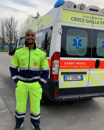 Maxime Mbanda: Italy rugby star becomes ambulance driver amid coronavirus crisis