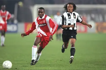 Victor Ikpeba, Edgar Davids, Monaco, Ligue 1, Nigeria