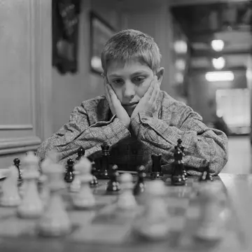 What was Bobby Fischer's IQ?