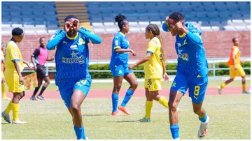 Mamelodi Sundowns Ladies, UWC, Hollywoodbets Super League.