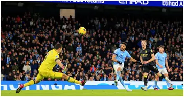 Riyad Mahrez, Manchester City, Emi Martinez, Aston Villa, Etihad Stadium