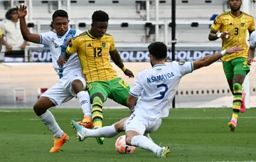 Jamaica's Everton winger Demarai Gray set up the winner for Amari'i Bell as the Reggae Boyz reached the CONCACAF Gold Cup semi-finals with a 1-0 win over Guatemala in Cincinnati