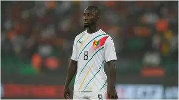 Naby Keita looks on during the TotalEnergies CAF Africa Cup of Nations round of 16 match between Equatorial Guinea and Guinea. Photo by Ulrik Pedersen.