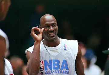 How many seasons did Michael Jordan Spend with the Bulls?