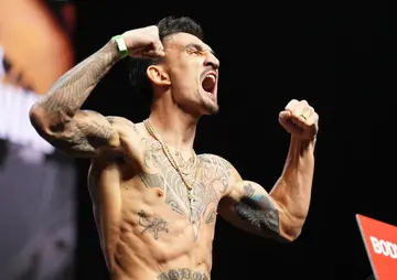 Who is the best featherweight in the world?
