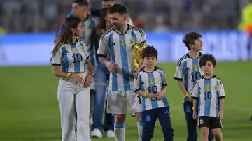 Lionel Messi, Antonella Roccuzzo, Argentina, lyrical, affection, love.