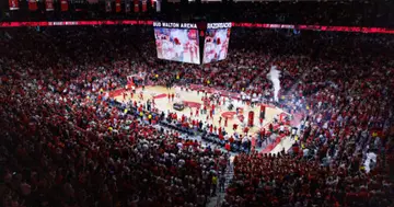 largest college basketball arenas