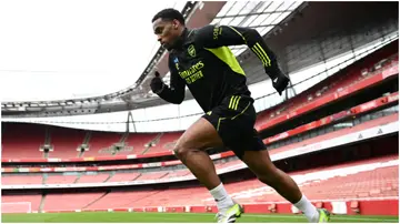 Jurrien Timber, who is currently sidelined with an injury, during a training session at Emirates Stadium.