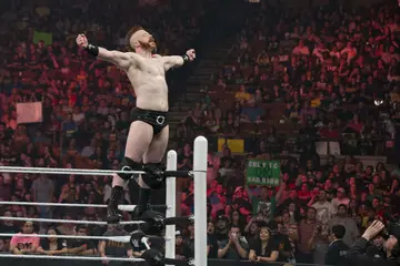 How big is Sheamus?