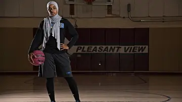 Are Muslim girls allowed to play sports?