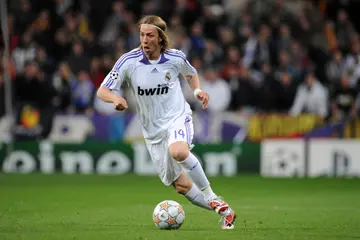 Guti of Real Madrid in action during the UEFA Champions League match against AS Roma at the Estadio Santiago Bernabeu on March 5, 2008 in Madrid, Spain. Photo: Etsuo Hara