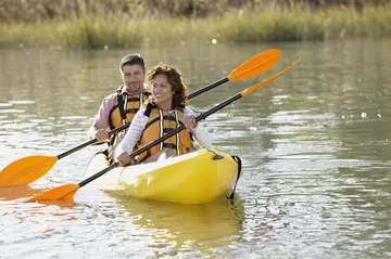 Kayaking vs Canoeing