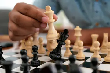 How to beat a player in chess in 4 moves