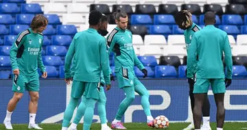 Real Madrid's Gareth Bale joins teammates during a training session at Stamford Bridge in London on April 5, 2022. Photo by Glyn KIRK.