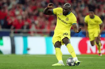 Romelu Lukaku converted a penalty at Benfica but from open play is struggling as is the rest of the attack