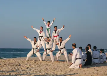What do taekwondo belts mean?