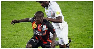N'golo Kante bossing the midfield for US Boulogne in the French third-tier. Photo credit: @DobleControlFC