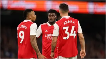 Gabriel Jesus, Thomas Partey, Granit Xhaka, Arsenal, Manchester City, Premier League, Etihad Stadium.