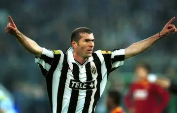 Who are the top 10 ranked Juventus legends of all time?