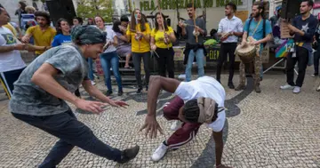 Capoeira moves