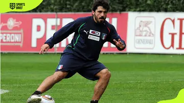 Italian midfielders of all time