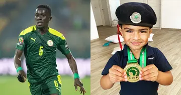 Idrissa Gueye and his adorable son. SOURCE: @_Maaurice @FootballSenegal