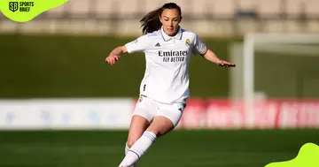 Real Madrid Femenino's Caroline Weir in action.