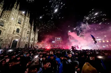 Inter Milan fans, who gathered in front of the cathedral to celebrate their Sere A title, will be back for the official party on Sunday
