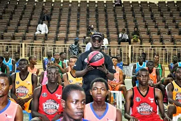 Yemi Alade, Peter Okoye, Reekado Banks tease Kano fans in Noah Dallaji Legacy Basketball Tournament