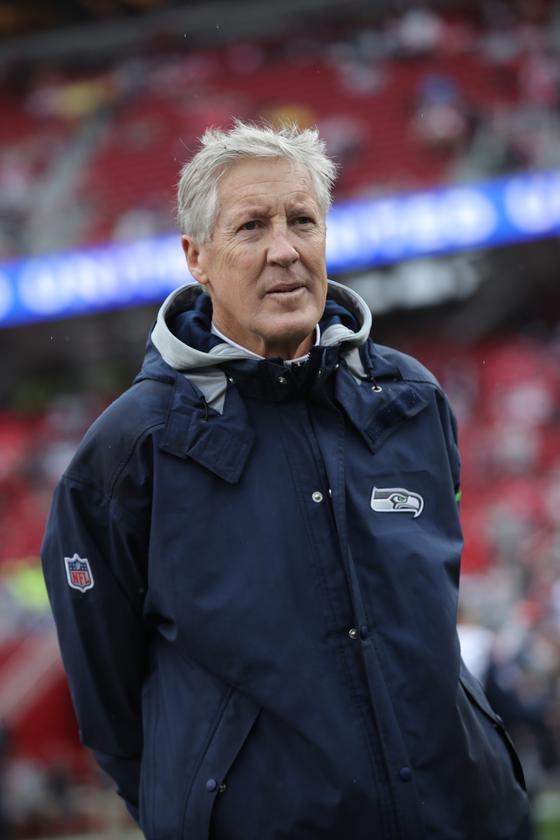 Pete Carroll age, net worth, salary, wife, stats, contract