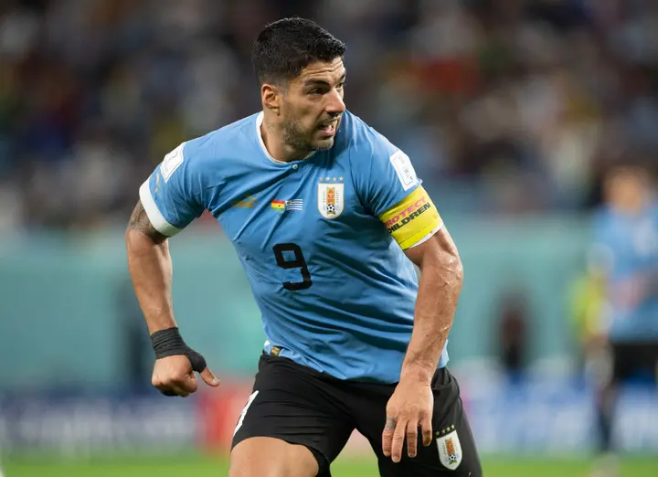 Is Suarez playing in the 2022 World Cup?
