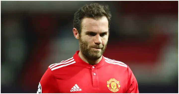 Manchester United Midfielder in Mourning After Losing Mum