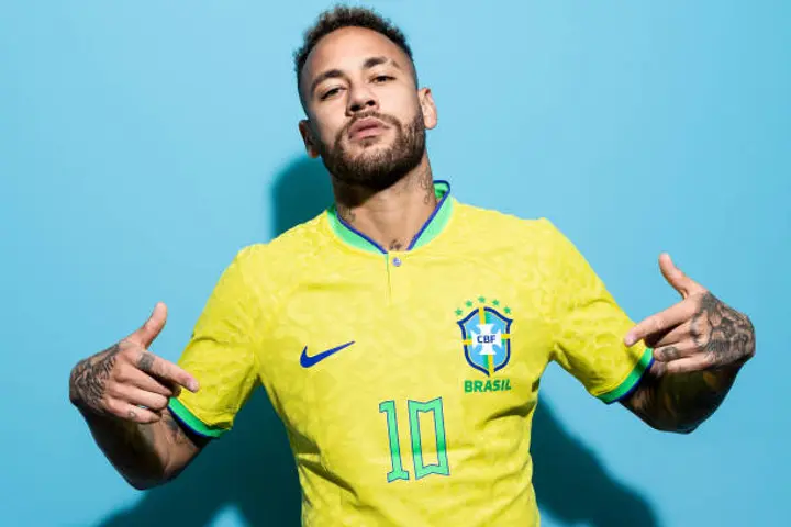 2018 FIFA World Cup  Neymar dedicates goal to Romario, Brazilian