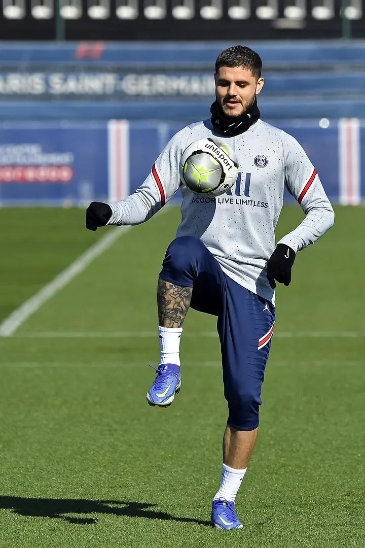 Mauro Icardi's wife, contract, Instagram, salary, house, cars, age, stats,  latest news