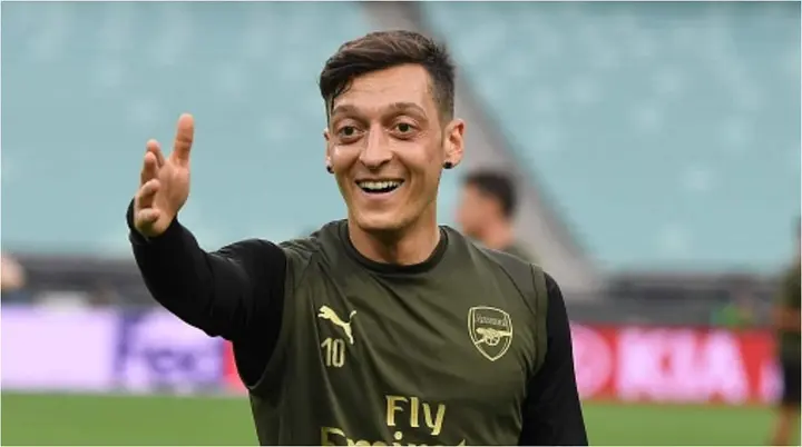 Mysport Nigeria - Mesut Ozil has named Nigeria legend Jay-Jay