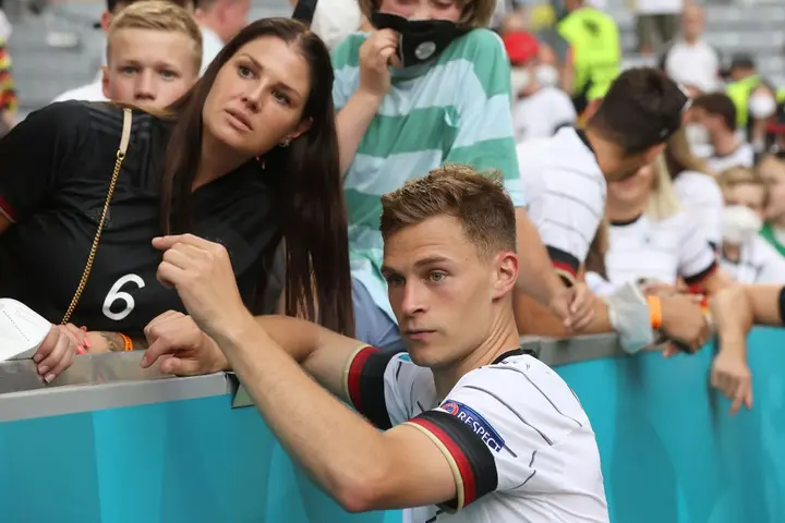 Joshua Kimmich with his wife