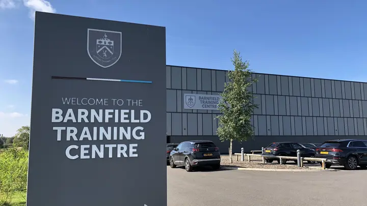 Who has the best football academy in England