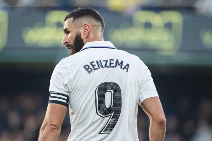 Real Madrid leaves Karim Benzema's No.9 shirt free for Kylian Mbappe