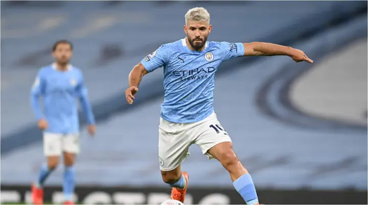 Manchester City striker closing in on Barcelona move and is 'expected' to sign 2-year deal