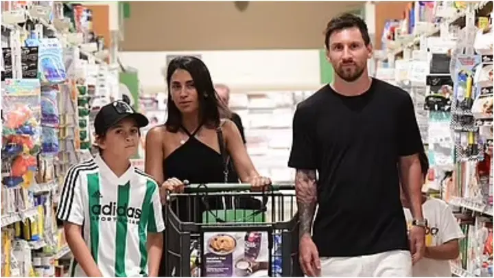 Lionel Messi looks at home in Miami already as he takes his family grocery  shopping - Mirror Online